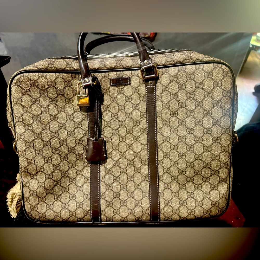 Authentic Gucci GG supreme canvas and leather briefcase